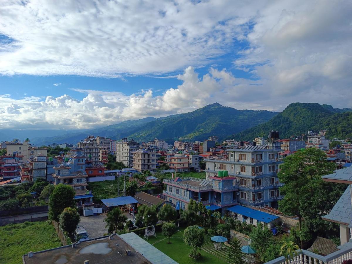 Paradise Boutique Hotel Pokhara Bagian luar foto